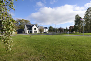 101025 Drummond Hill 023 (1) Image